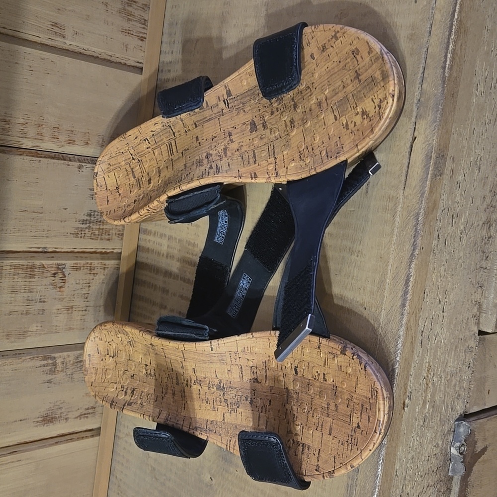 Vionic Atlantic Pepper Black Leather Wedge Sandal Womens Size 11W - Picture 7 of 12